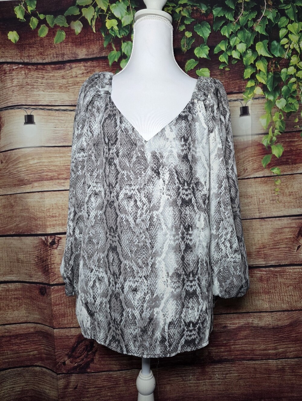 Vince Camuto Gray Snake-Print V-Neck Blouse